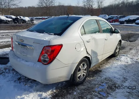 2013 Chevrolet Sonic Lt Auto z USA, uszkodzony, nr VIN 1G1JC5SG4D4113122